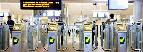 Въездные ворота закрыты на основных станциях NS