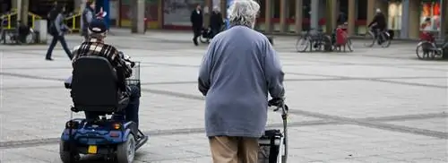 Zeewolde устраивается на работу для пожилых людей, которым трудно ходить