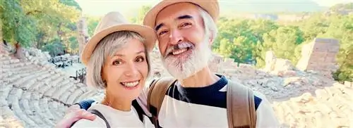 Старше 65 лет очень любит путешествовать