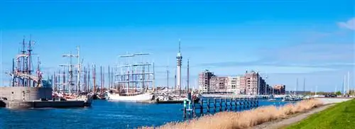 Принцесса Беатрикс на торжествах в Лелистаде по случаю 100-летия Закона Зейдерзее