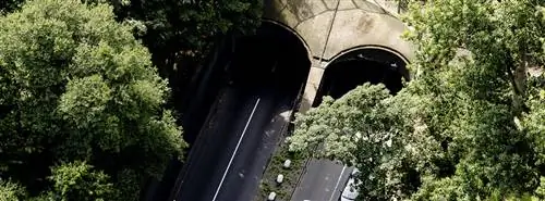 На 1 день на велосипеде и пешком через Маастуннель