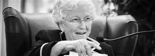 Значок CDA Ханни ван Леувен (92) скончалась