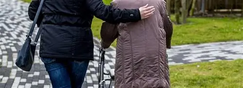 Пожилые люди в центре внимания во время 10-го Национального дня пожилых людей и читательского обеда