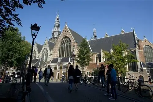 Старая церковь