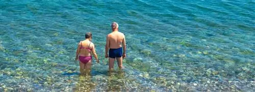 Безопасное плавание в природной воде - это то, что вам нужно