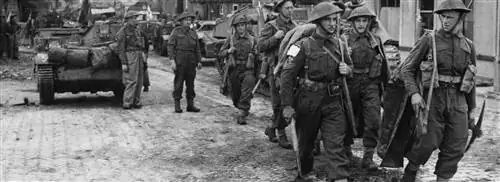 75 лет назад: Безумный вторник