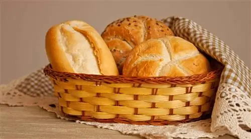 Так вы сделаете рулеты и багеты хрустящими на следующий день