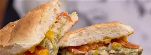 Комфортный хлеб с мясным фаршем и чеддером