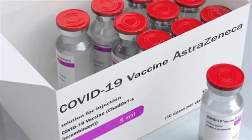 Вакцинация с помощью AstraZeneca возобновляется, вот что мы знаем на данный момент