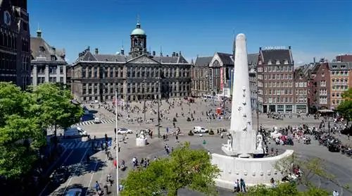 4 мая 1956 года: открытие Национального монумента на площади Дам