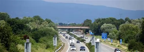 (Новые) правила дорожного движения за границей, вы их уже знаете?