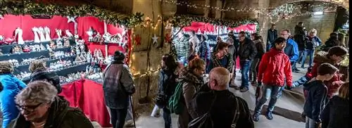 Рождественские ярмарки популярны и становятся все более распространенными в Диккенсосфере