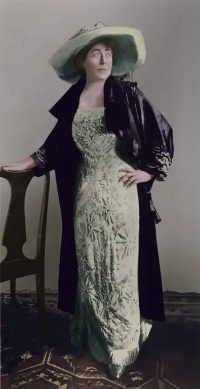 Молли Браун