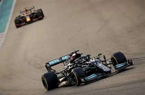 Ария Льюиса Хэмилтона, описанная=caption-attachment-118719