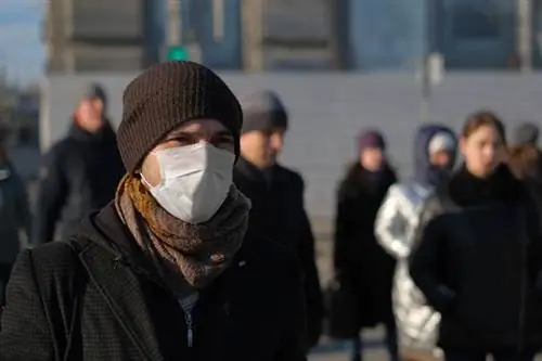 Люди в масках Люди в масках
