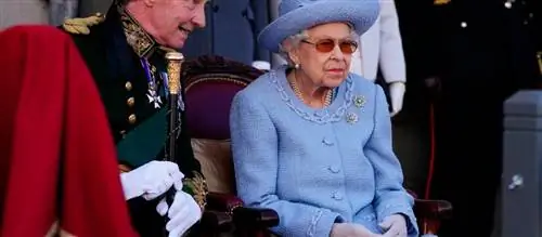 Тревожные новости о состоянии королевы Елизаветы II. Он избегает путешествий и не появляется на публике