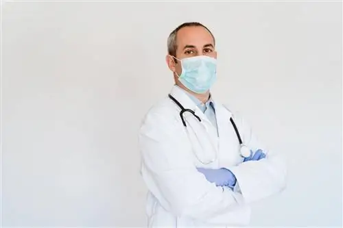 Когда вернутся плановые операции и анализы? Важное обращение Лукаша Шумовски