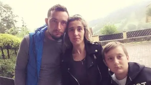 Самая красивая женщина с псориазом и полинейропатией в мире