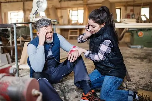 Как остановить кровотечение? Первая помощь при кровотечении