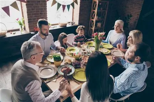 " Не оставляйте своих близких в больнице на Рождество!" - обращение врачей к семьям пациентов