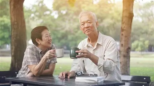 10 стран, где люди живут дольше всего и почему