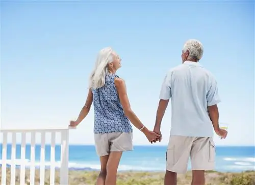 10 интересных мест отдыха для людей в возрасте 60+