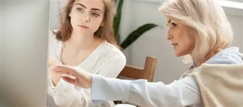 Почему стоит нанимать людей в возрасте 50+ и 60+? 6 преимуществ на рабочем месте