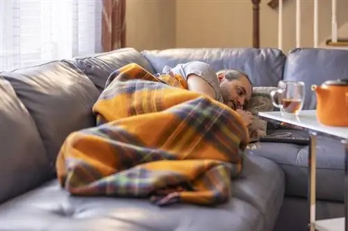 У вас еще есть время сделать прививку от гриппа. Эксперт: оно того стоит, хотя бы для того, чтобы не портить себе отдых