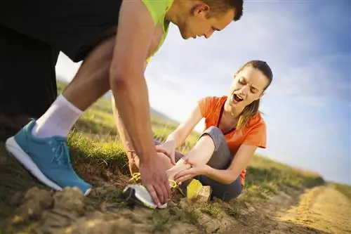 CUT - первая помощь. Как правильно перевязать рану?