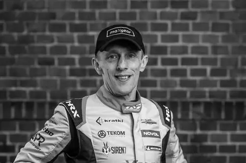 Збигнев Чешлар мертв. Он страдал вторичным раком позвоночника, ребер и таза.