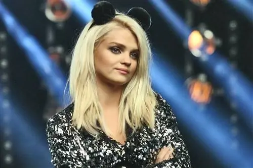 Маргарет хвастается праздничными фотографиями. Интернет-пользователь: «А это уже не анорексия?»