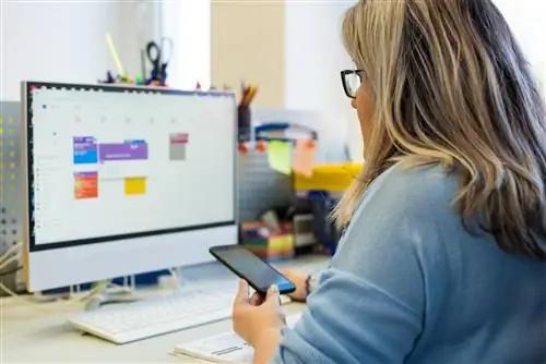 Звоните в клинику, но безрезультатно? Суд: на звонок нужно ответить немедленно