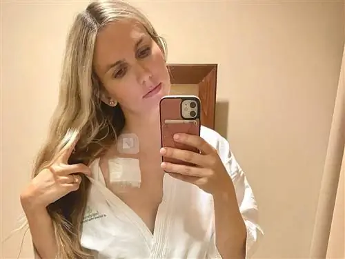 Врачи проигнорировали опасения 29-летней девушки, но она настояла на обследовании. Она узнала, что у нее рак, когда была на восьмом месяце беременности