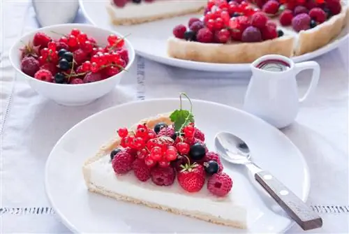 Тарт - со шпинатом, яблоками, клубникой. Калории, пищевая ценность