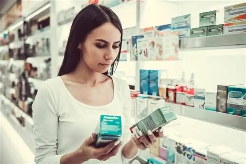 «Современный родитель» или «Элегантная жена»? Какие покупатели покупают в аптеках?