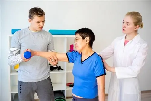 Спастичность: причины, симптомы, лечение