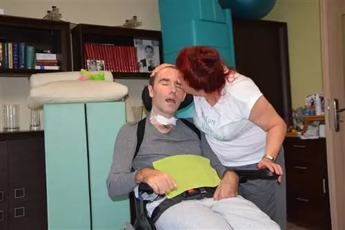 Я живу с инвалидностью. «Он получил приговор только на год, потому что никто не верил, что он выживет»