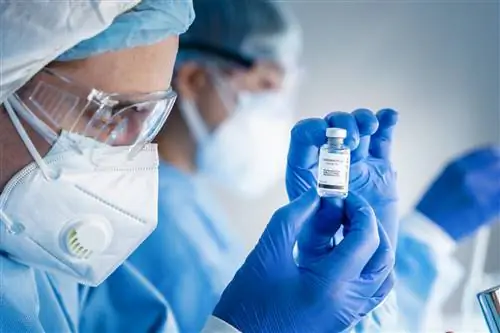 Какую защиту обеспечивают Pfizer и Moderna? Есть новые результаты исследований