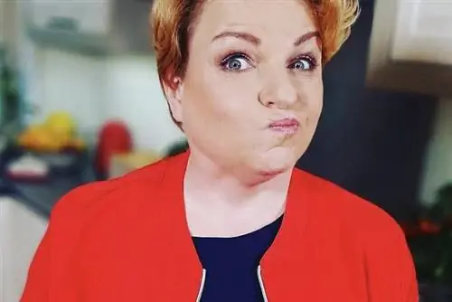 " В составе Е133 как в туалетных блоках." Босацкая резко о пончиках от известных ютуберов