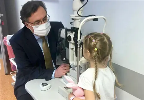 7-летняя Дарина из Украины