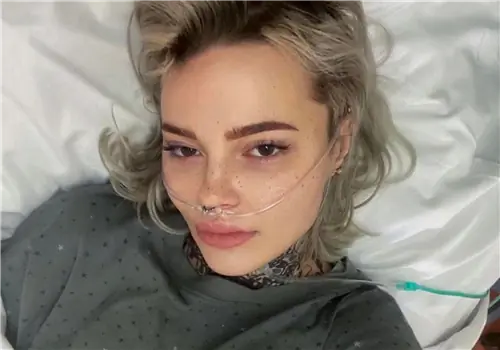 Моника Миллер страдает неизлечимой болезнью. Леди Гага тоже страдает от этого