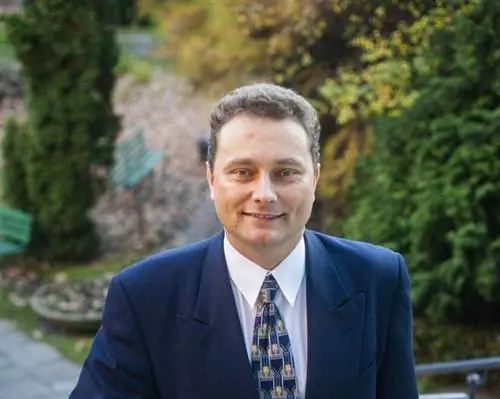 Проф. Петр Янковский: «В настоящее время курят почти 29% мужчин и около 20% взрослых женщин»