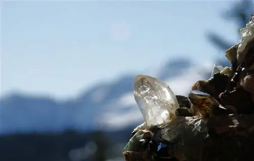 Горный хрусталь очищает тело и разум