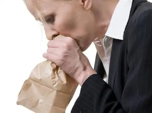 ГИПЕРВЕНТИЛЯЦИЯ: причины, симптомы, первая помощь