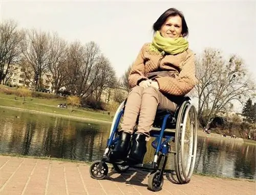 Ничего себе, Анета, у тебя почти нет мышц, а ты справишься!