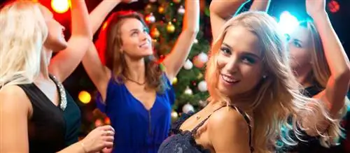 В Италии уже весело! Ночная жизнь вызовет возвращение волны инфекций?