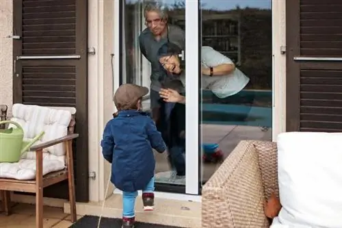 Может ли отсутствие прикосновений во время пандемии навредить нашему здоровью?