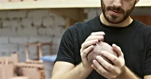 Пусть ваш ребенок поиграет с пластилином Play-Doh, как керамист мирового уровня