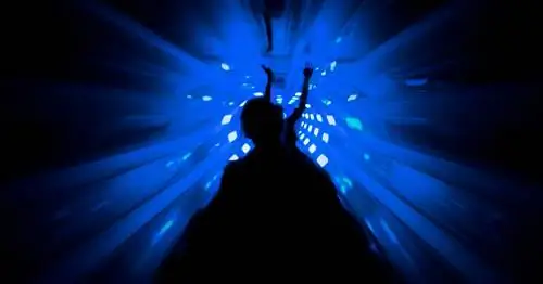 Итак, есть плейлист «Секретная космическая гора», и фанаты Диснея сходят с ума