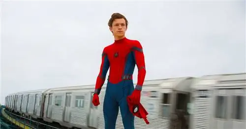 У «Человека-паука: Возвращение домой» есть проблема с дядей Беном